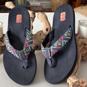 TEVA Mush Multicolor Patterned Sandals